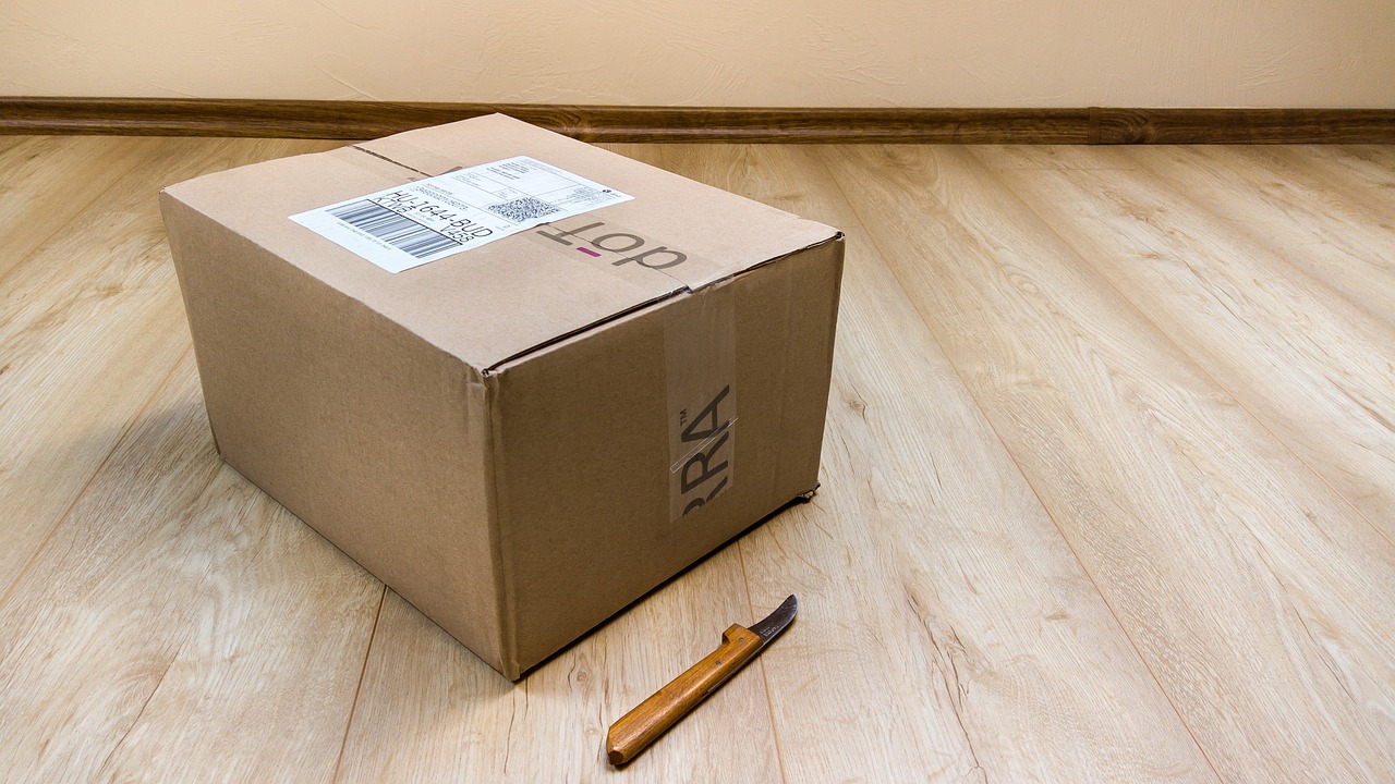 Logistyka zmiany miejsca zamieszkania – jak przeprowadzić się bez stresu?